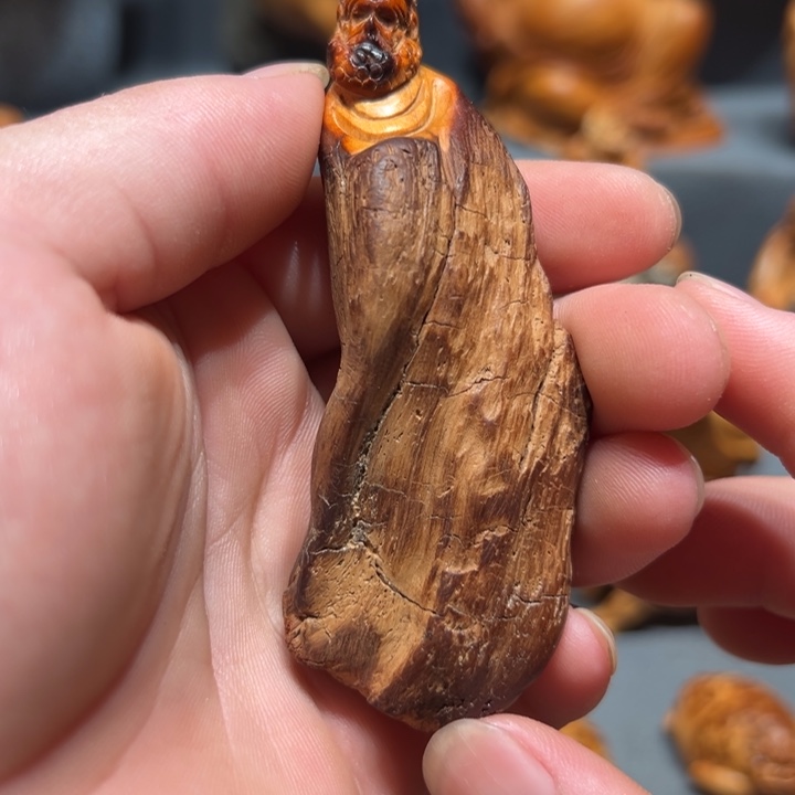 柏木（崖柏）感谢，点赞与关注。