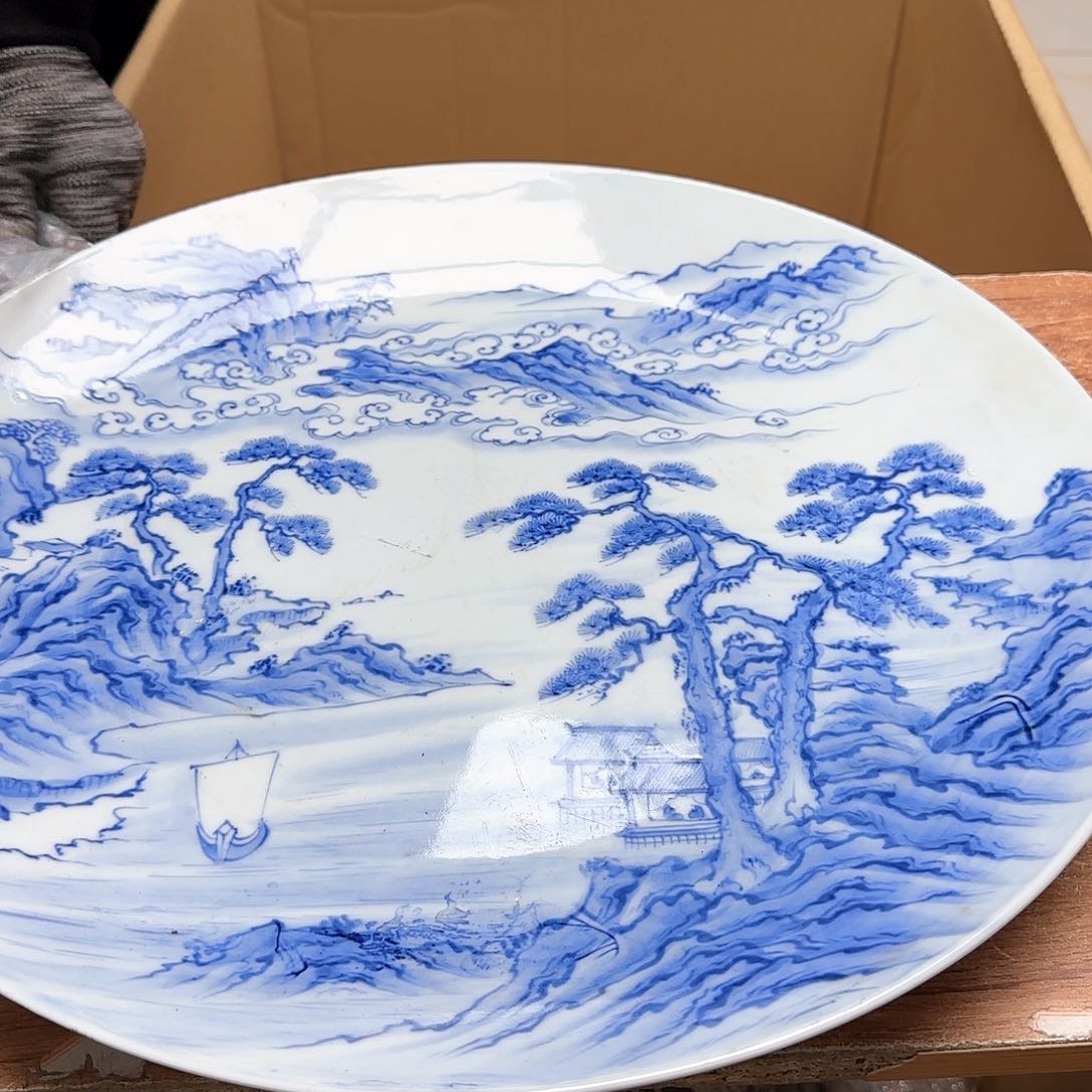 茶宠人民文学出版发行处负责