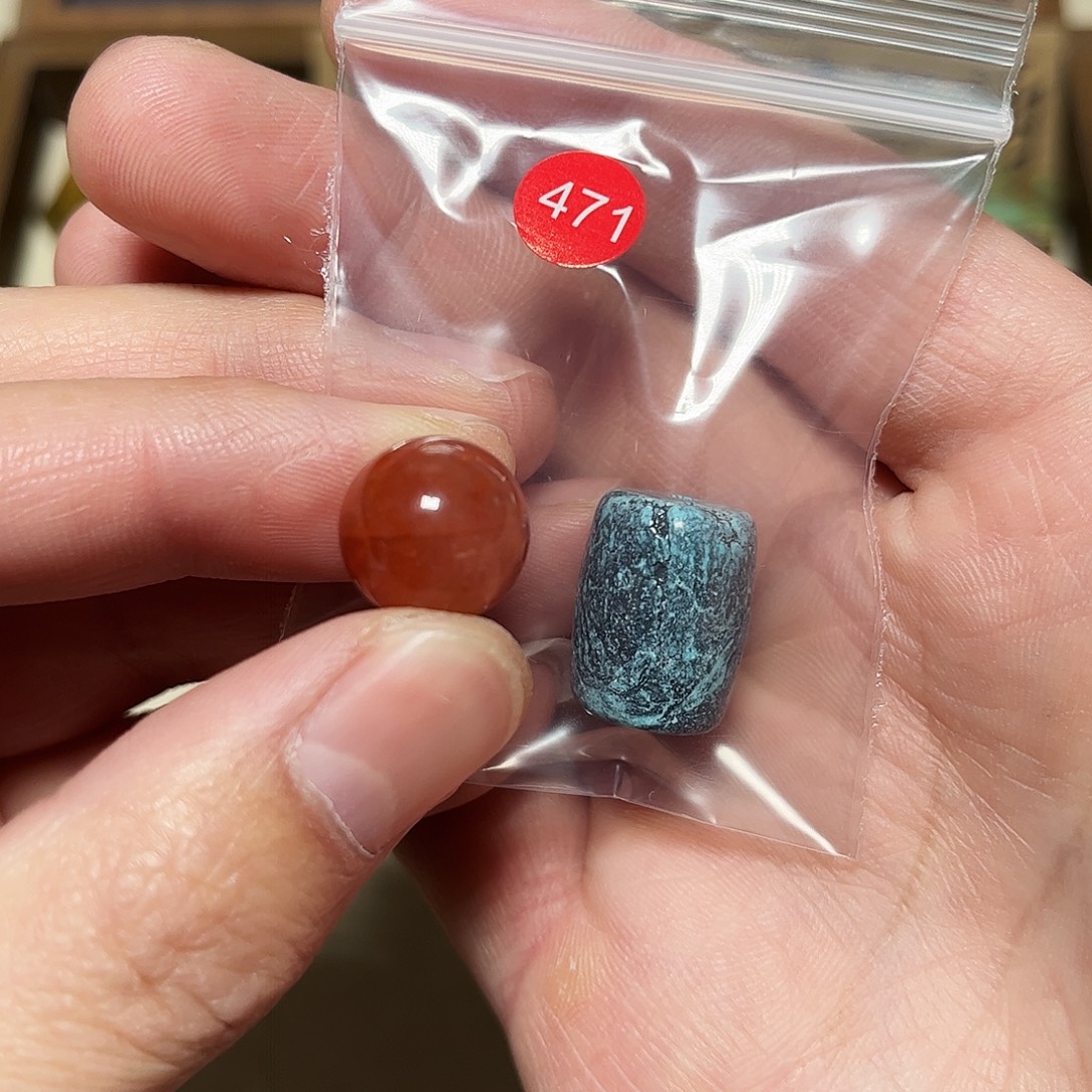 南红玛瑙未镶嵌珠宝奇石