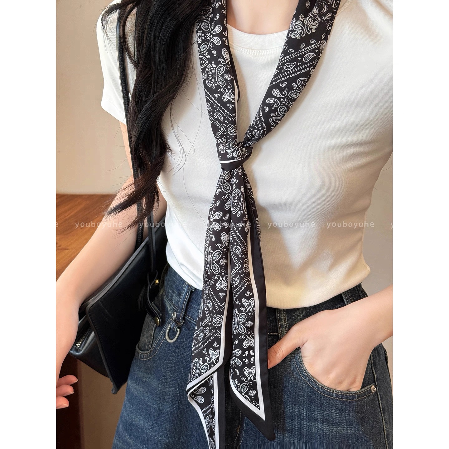 黑色腰果花长条薄丝巾女2025新款韩系斜角领巾高级感气质系腰配饰