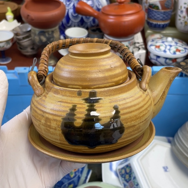 他家瓷器真美…开播了