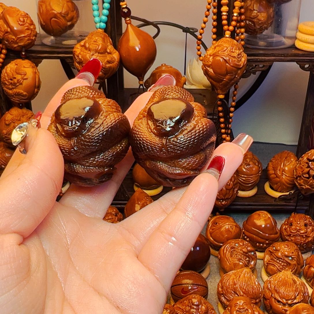 橄榄核手串/手链?*L蛇