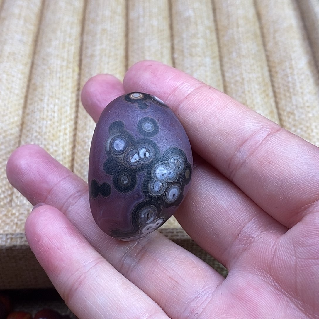 山***人玛瑙/玉髓未镶嵌单珠