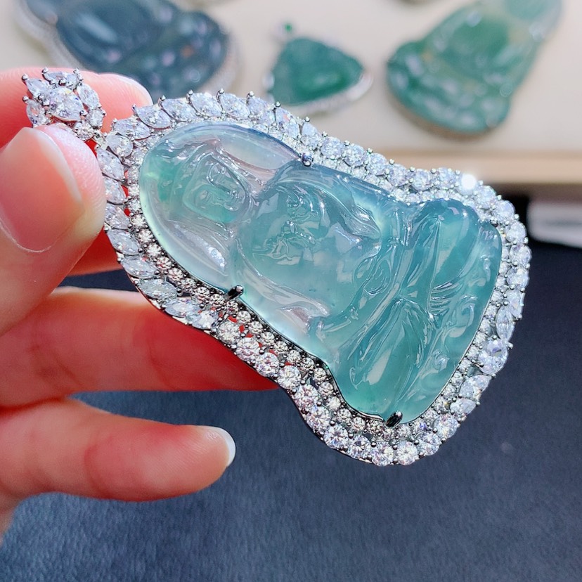 【闪购商品】翡翠颈饰未镶嵌翡翠