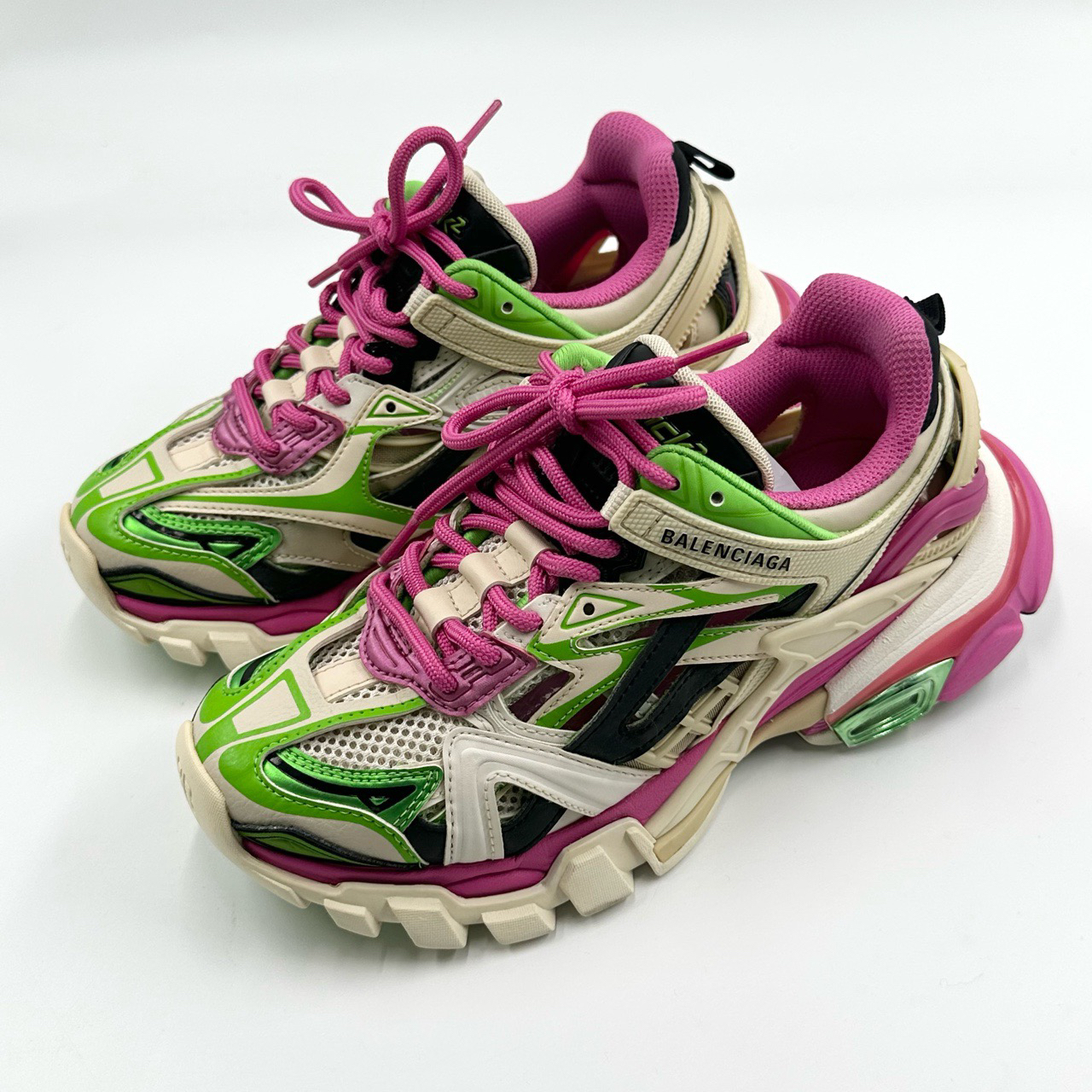 99新 Balenciaga/巴黎世家 35码/track2.0白粉绿老爹鞋/06748