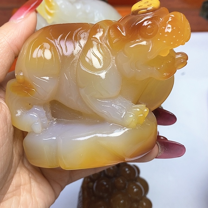 玛瑙/玉髓手把未镶嵌一**爱