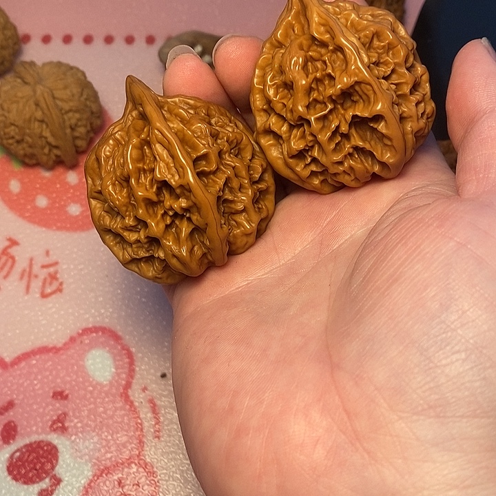 皇***帝把件文玩核桃帝王狮子透