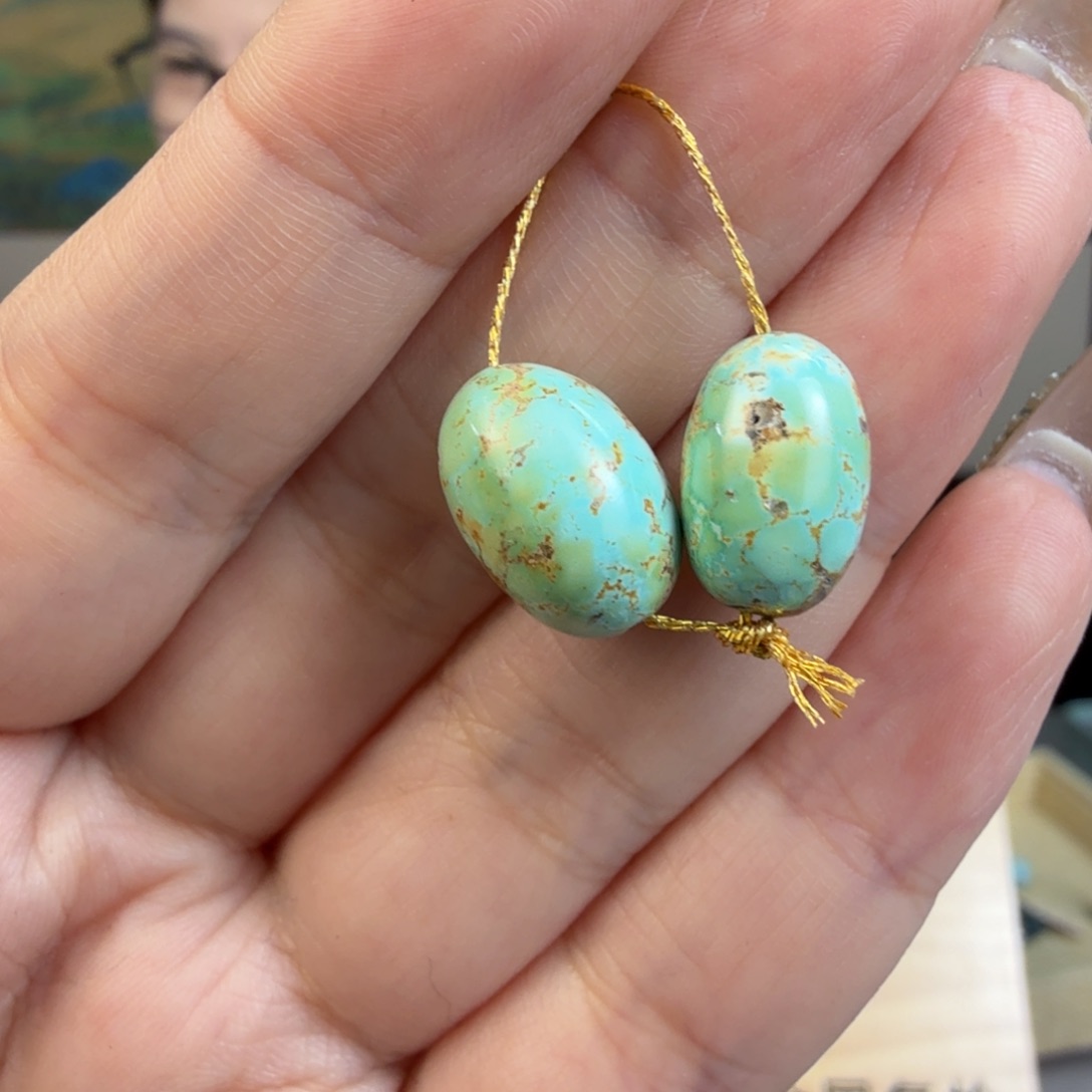 绿松石未镶嵌珠宝奇石