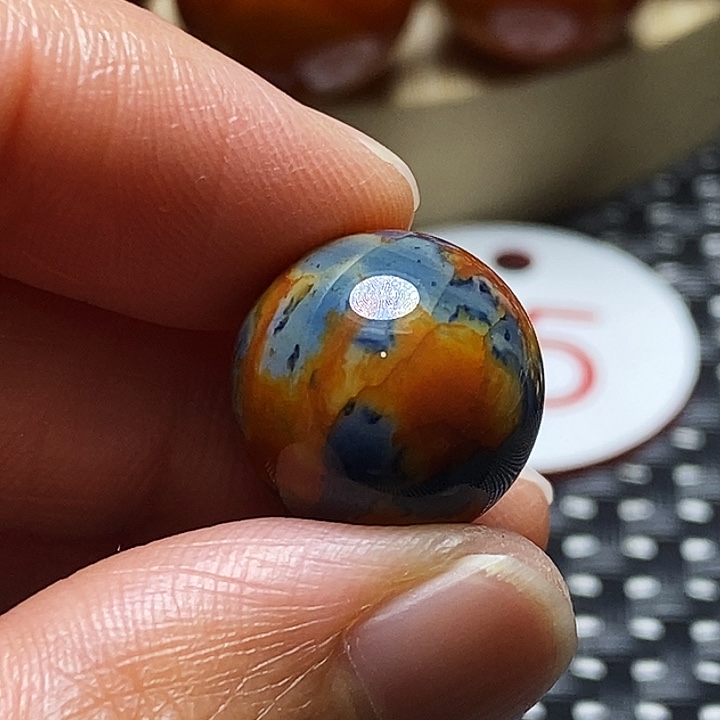 凌***霄玛瑙/玉髓未镶嵌颈饰