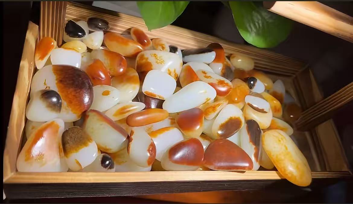 天然籽石原石可作手把件或盆景装饰石