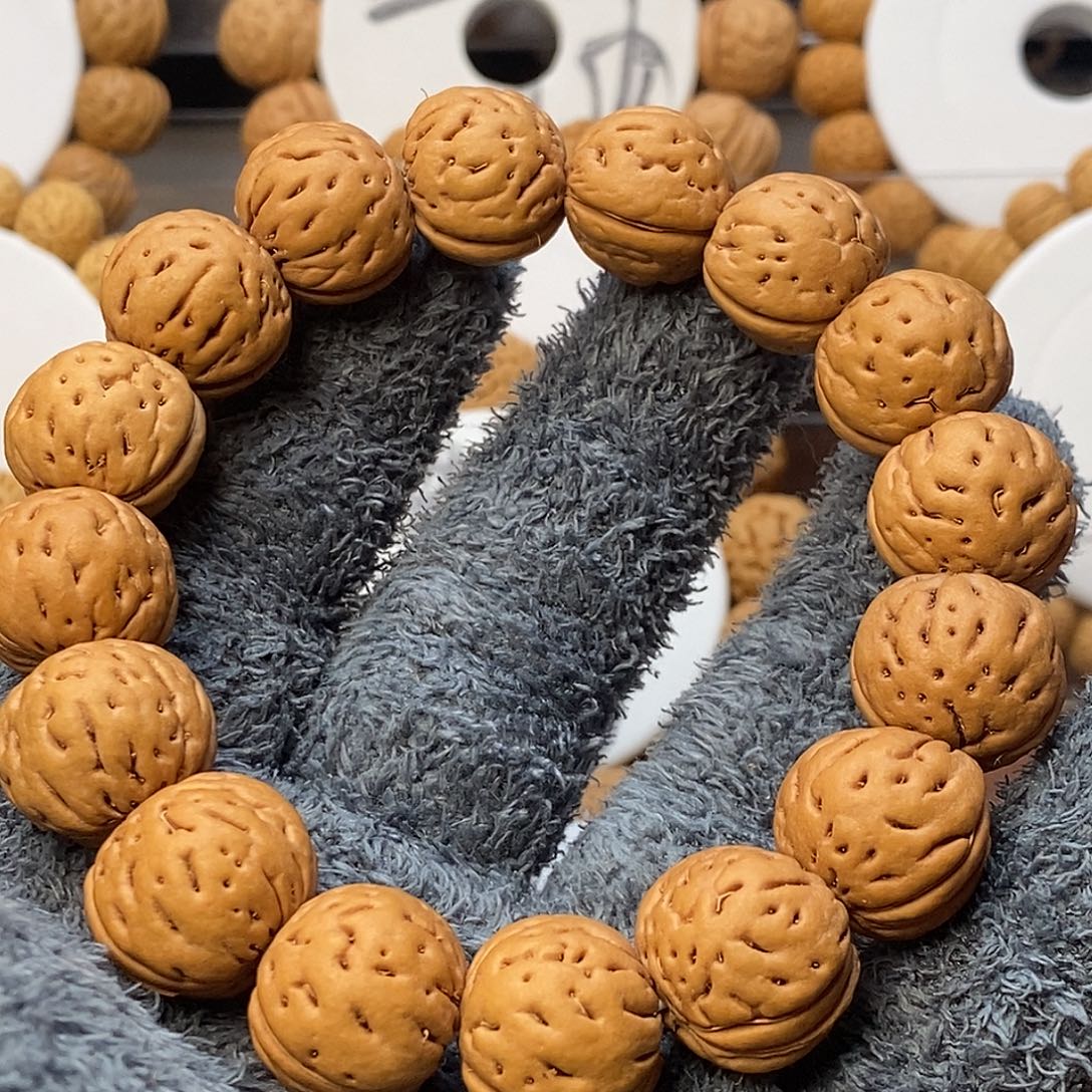 1***9桃核吊坠盘锦野生肌肉16.5…