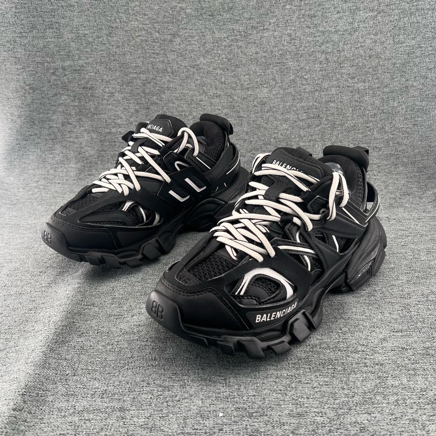 99新 Balenciaga/巴黎世家 35码 Track2系带老爹鞋 D8226