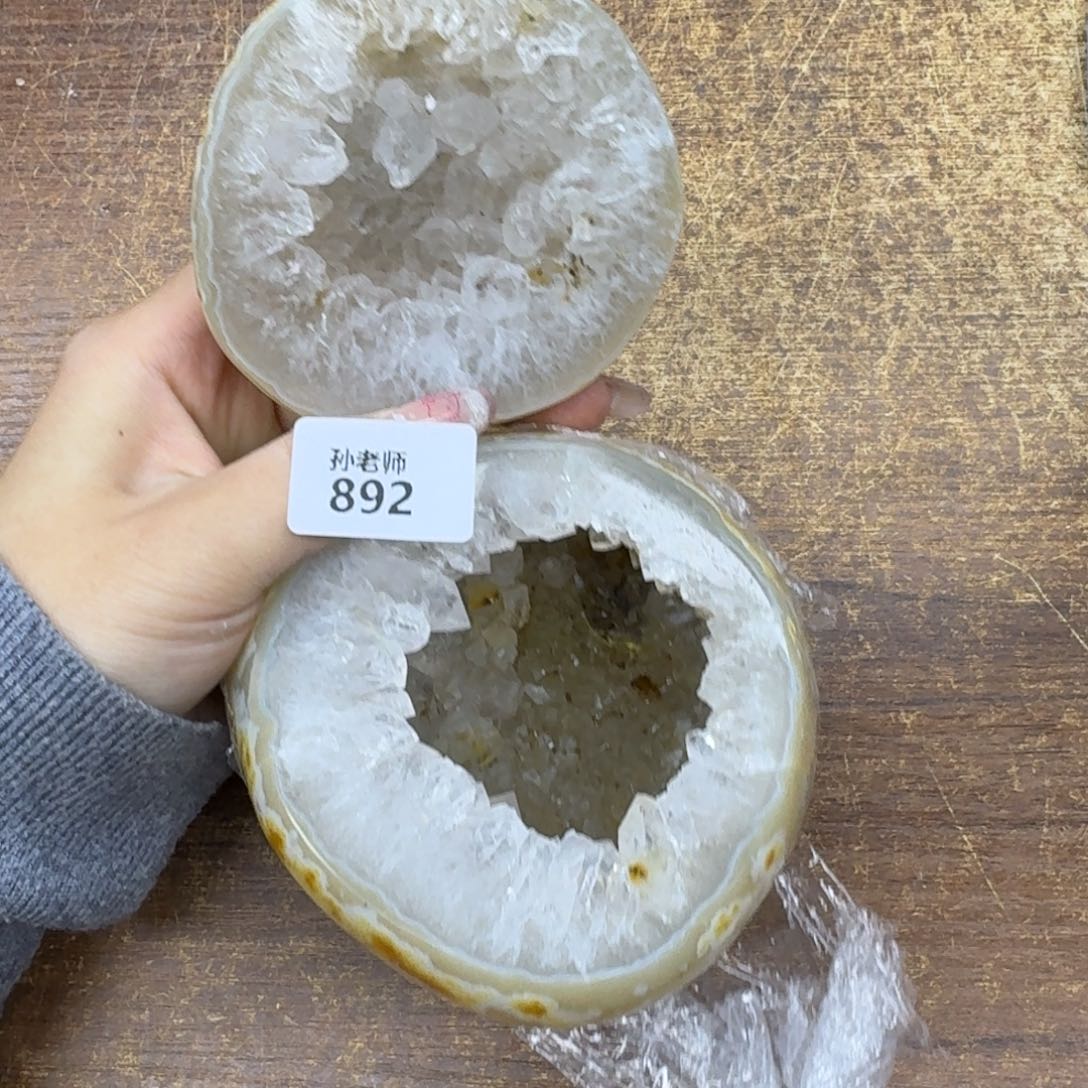 水晶大型摆件（非配饰）未镶嵌