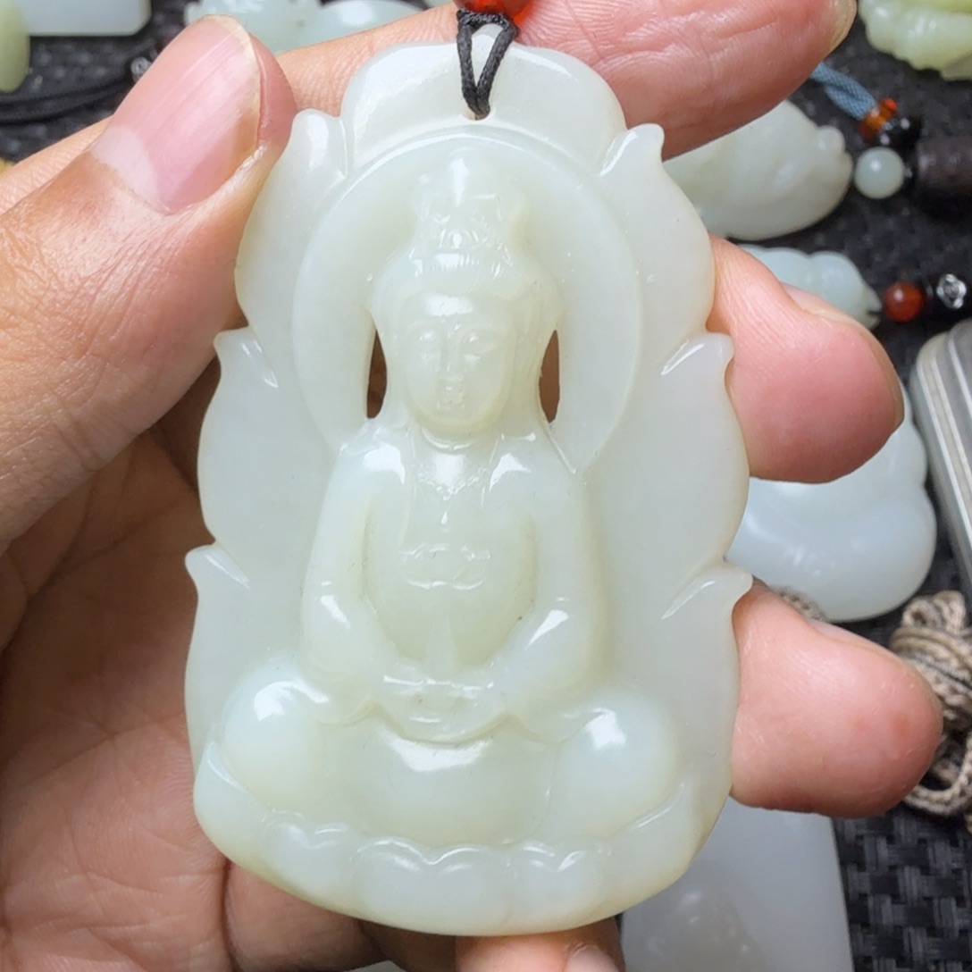 未镶嵌和田玉挂件真***！