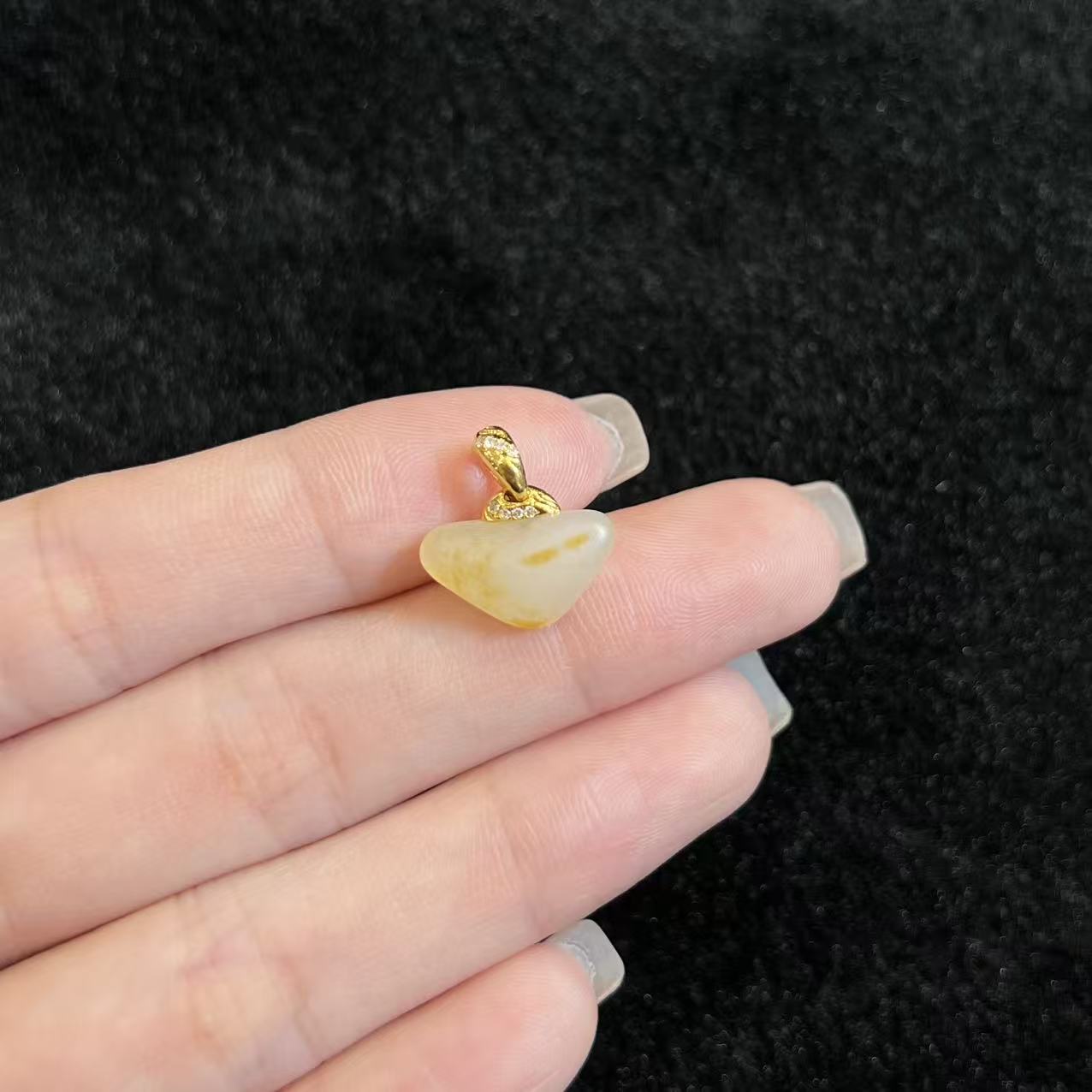 【北野珠宝】H L-18k金天然和田玉吊坠B291H-7