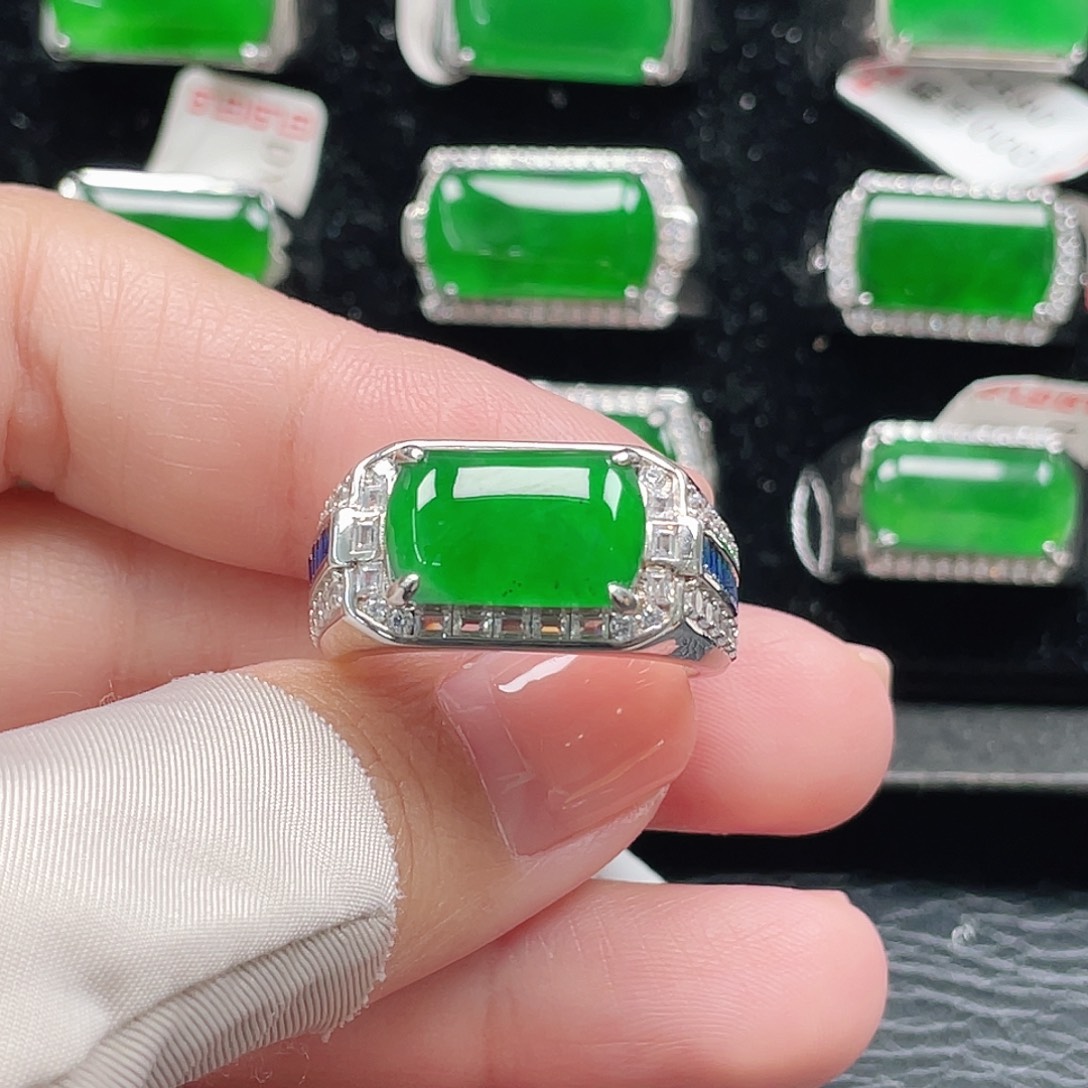 翡翠银S925镶嵌戒指天然A货翡翠没运费险3888