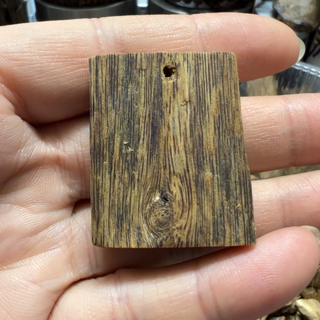 沉香沉香碎屑奇楠无事牌5克