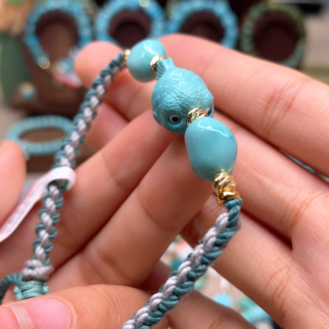 绿松石配饰未镶嵌