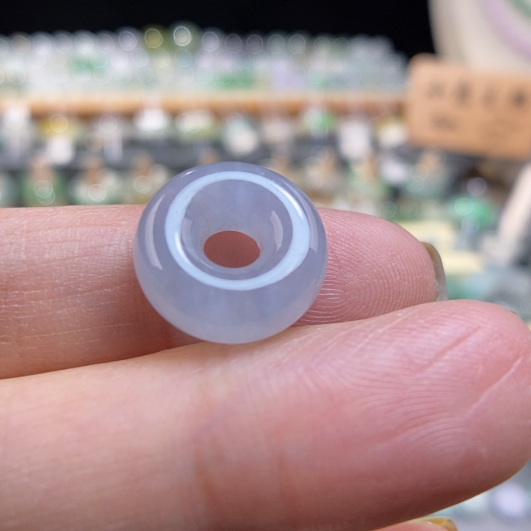 翡翠未镶嵌颈饰蓝紫