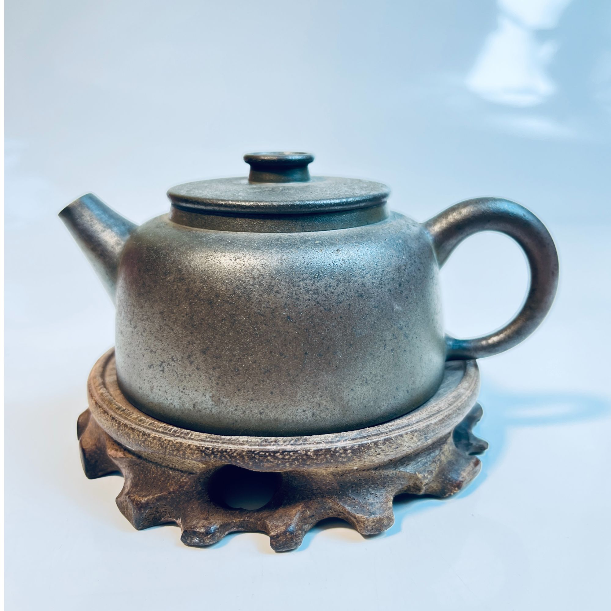 柴烧坭兴陶紫红泥素面150毫升网孔井栏壶