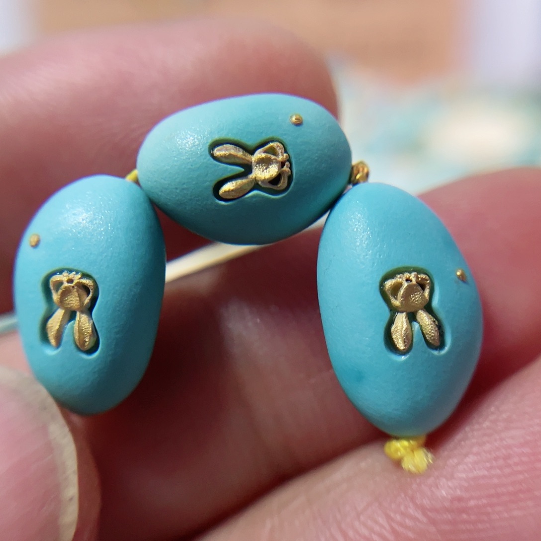 绿松石配饰未镶嵌