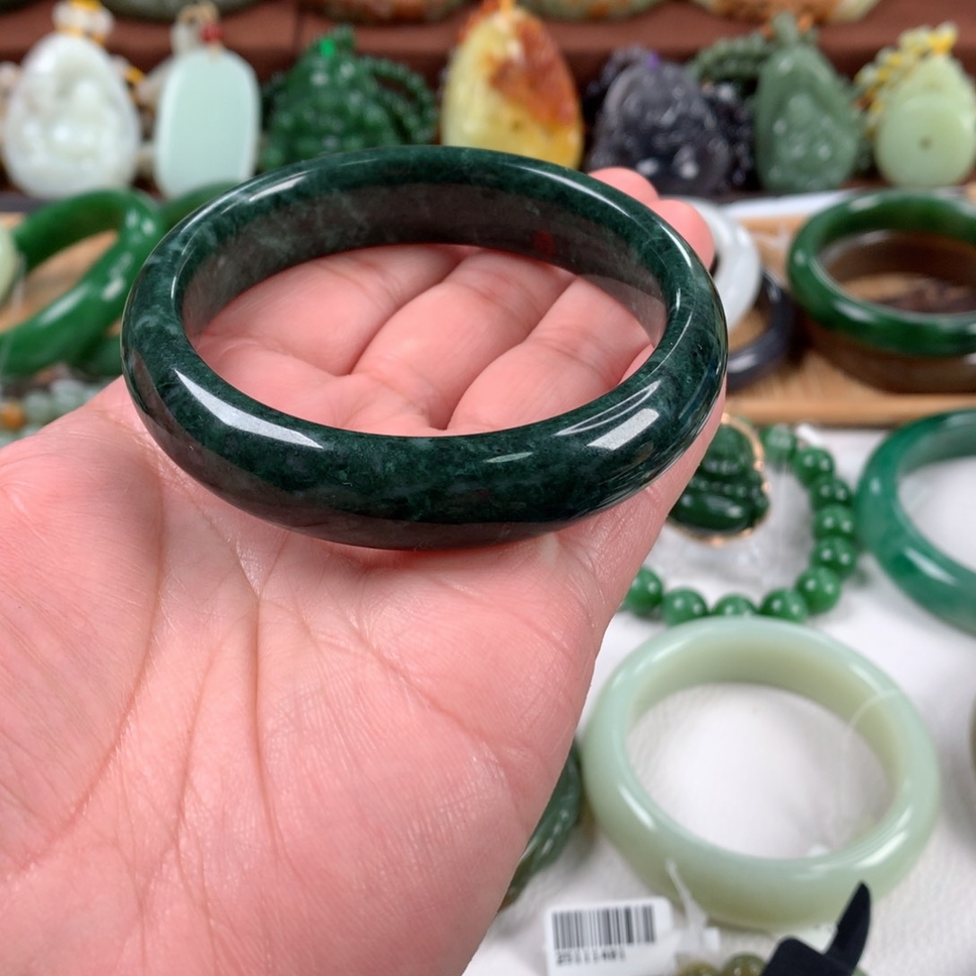 岫玉手镯未镶嵌58.3口径