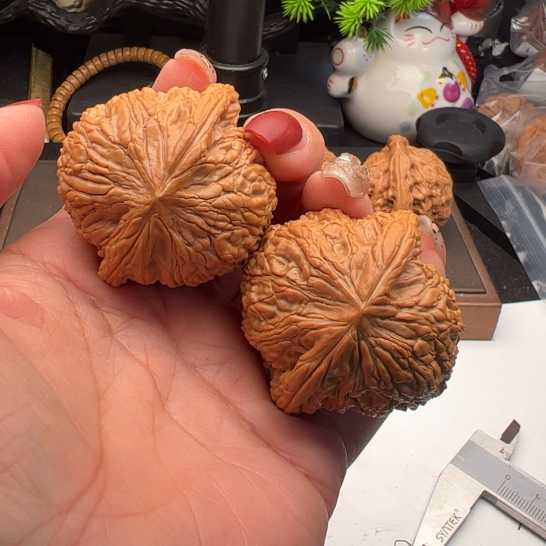 文玩核桃吊坠滢泥鳅45