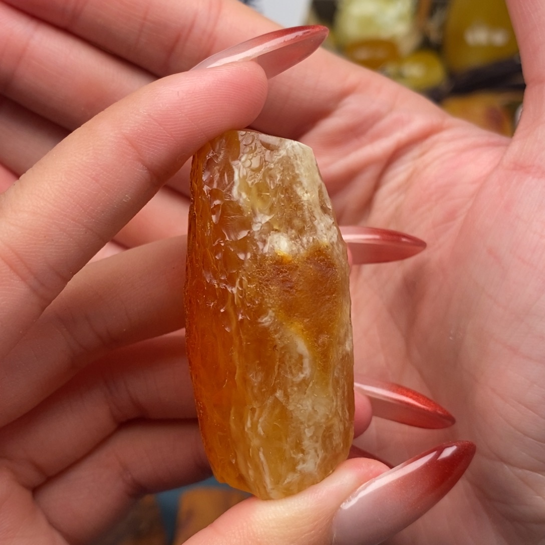 定制琥珀未镶嵌蜜蜡