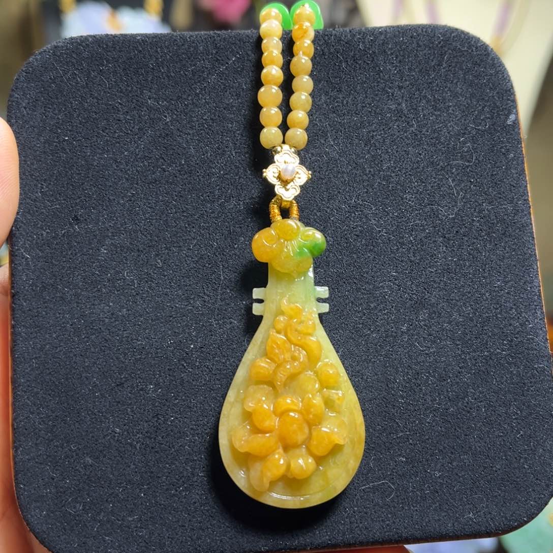 翡翠未镶嵌颈饰天然翡翠