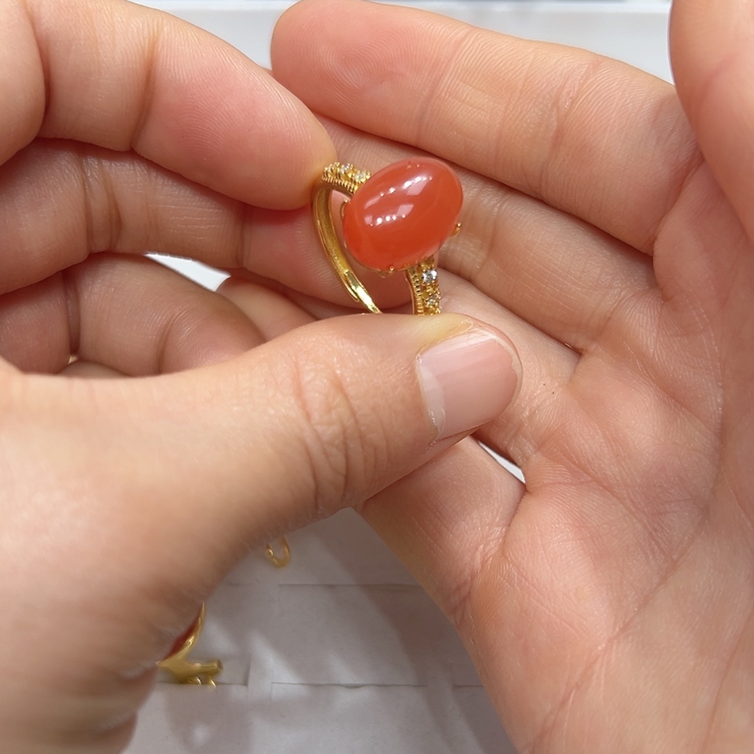 南红玛瑙戒指银S925镶嵌I****?