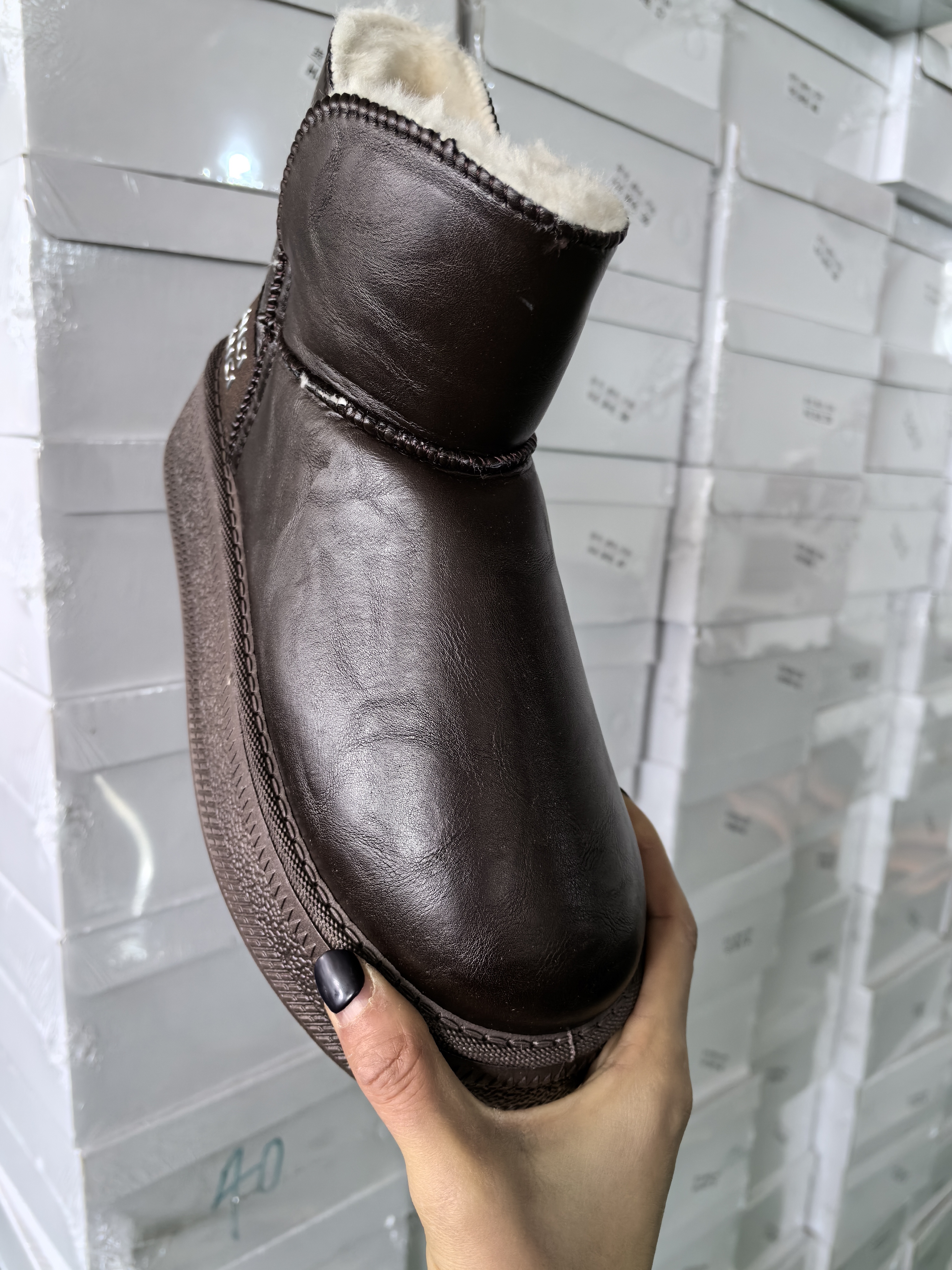 《小铺》休闲时尚女鞋雪地3号