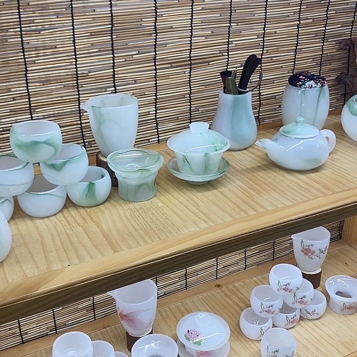 䓫***）琉璃手工艺品飘绿十五大套，主人杯1不要礼盒