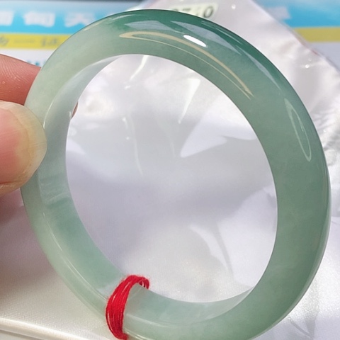 翡翠手镯未镶嵌0710号