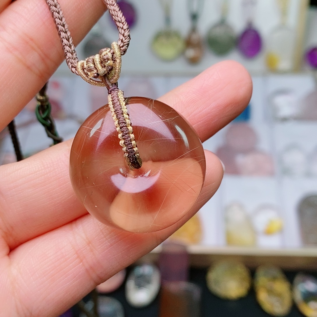 水晶吊坠(赠链)未镶嵌