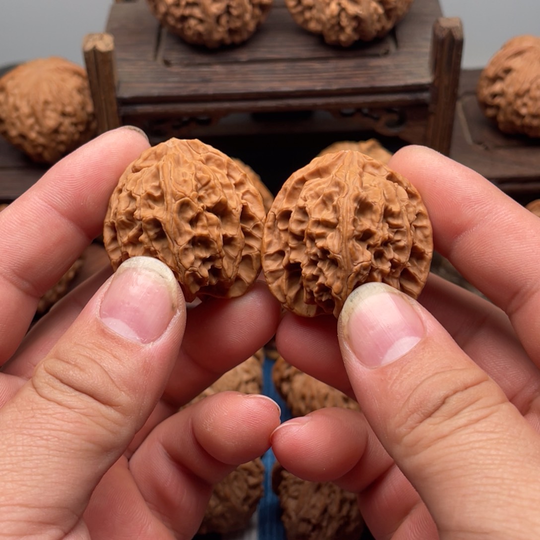 把件文玩核桃O****Y苹果园狮子头