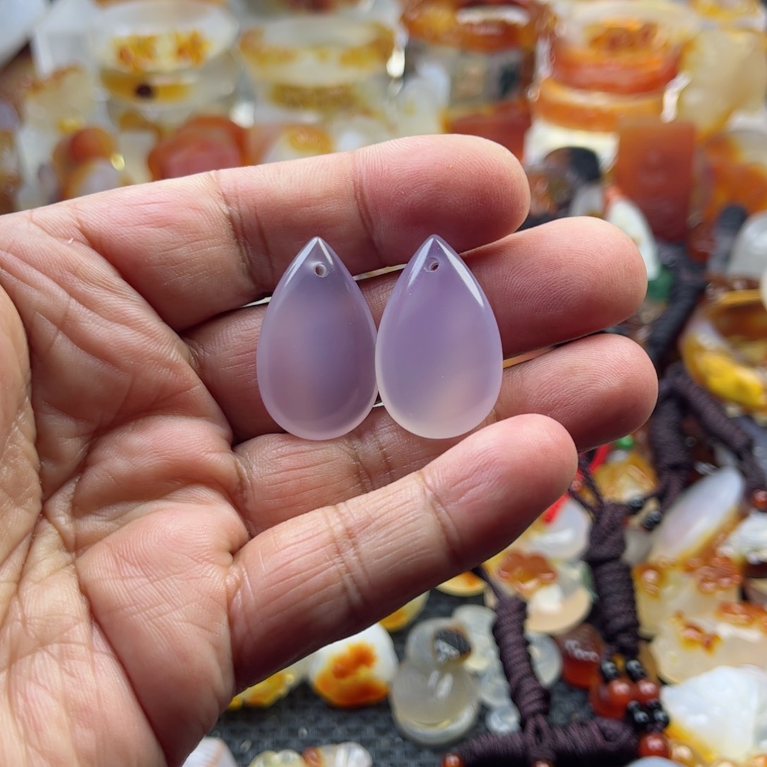 玛瑙/玉髓颈饰未镶嵌