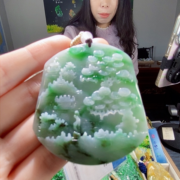 颈饰未镶嵌翡翠翡翠