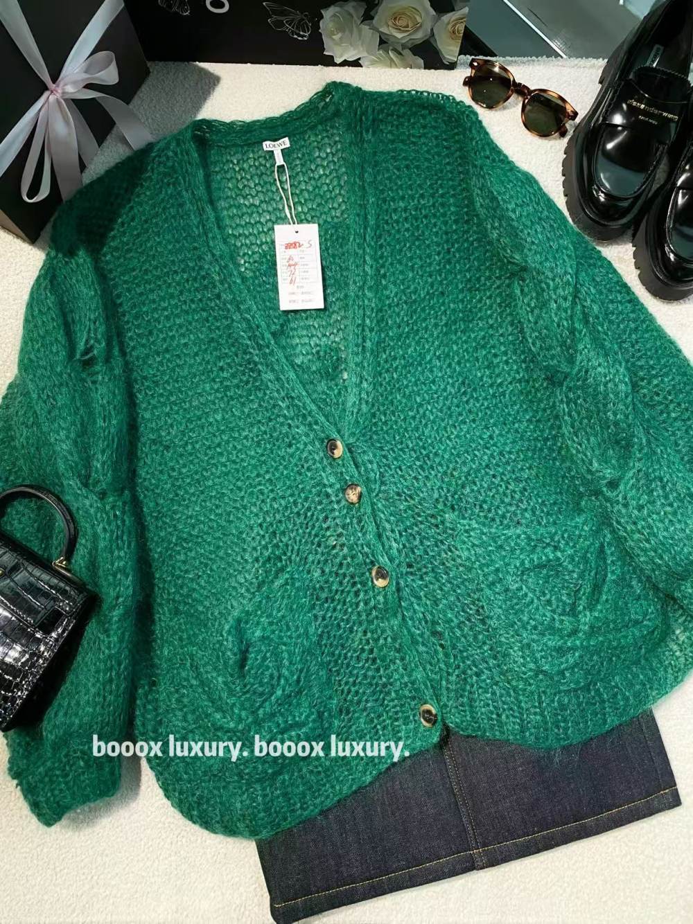 95新 LOEWE/罗意威 zz582 马海毛 超大logo 马海毛针织开衫 S码 