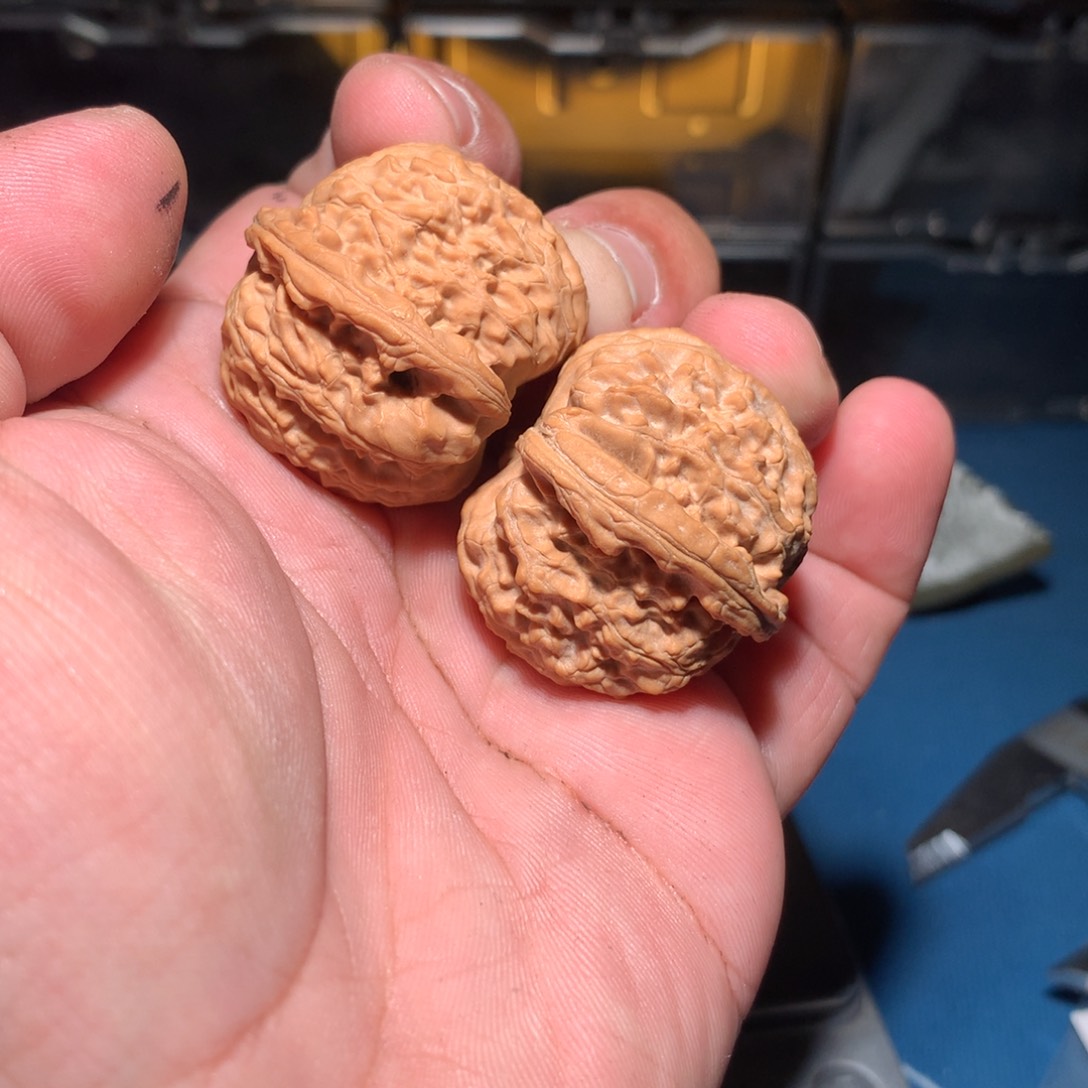 文玩核桃吊坠L**g白狮子 