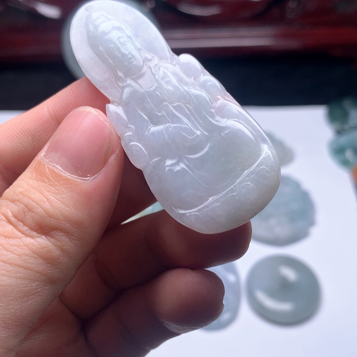 翡翠颈饰未镶嵌观音19