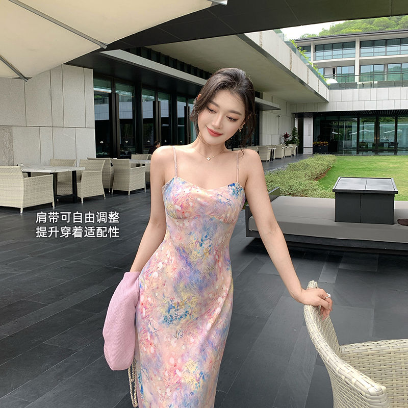 林关关【琉璃庄园】性感浪漫度假吊带连衣裙春夏气质显瘦百搭长裙子