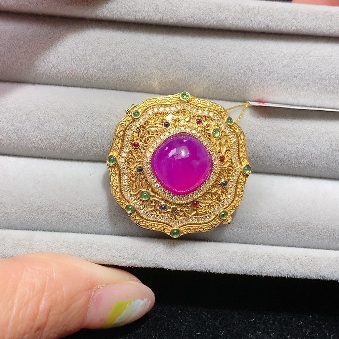 苏纪石（舒俱来）18K金镶嵌吊坠(不含链)