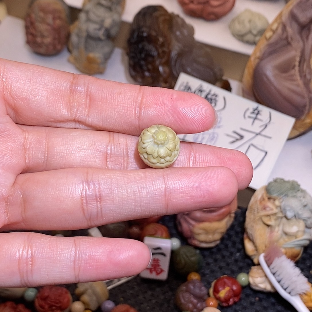 石英质玉（阿拉善玉）未镶嵌手链