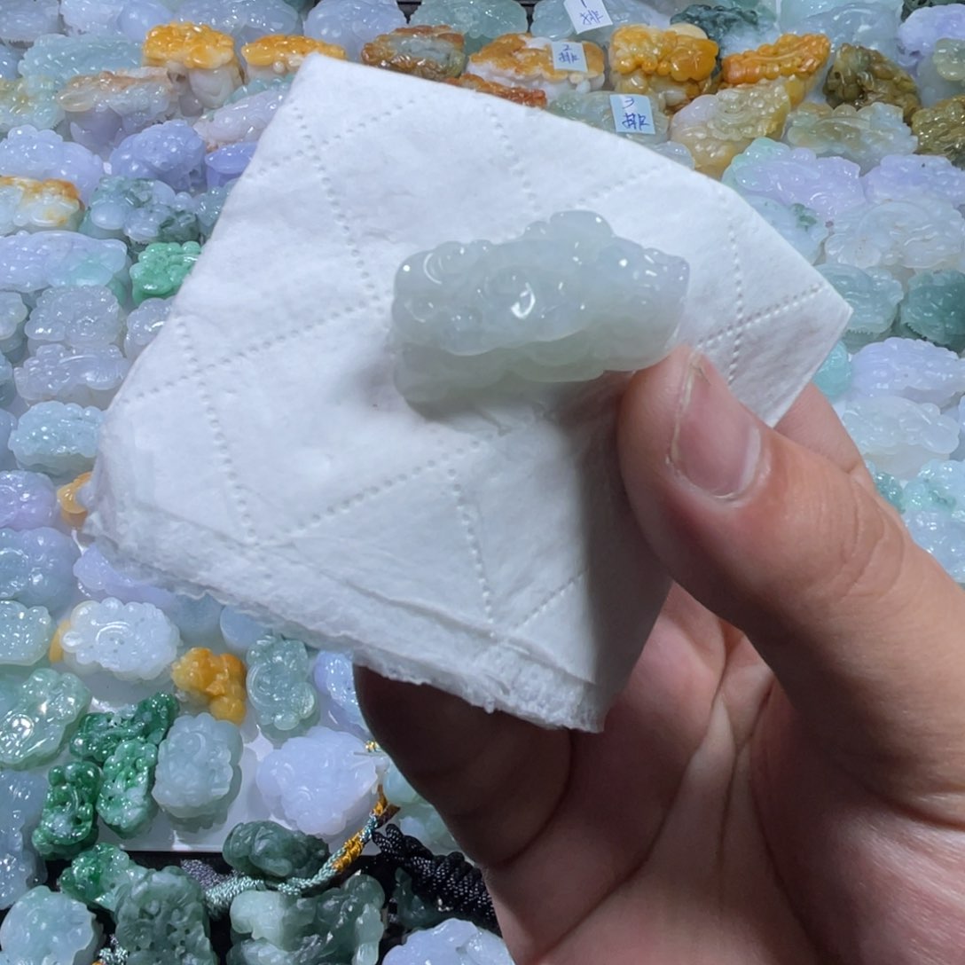 翡翠未镶嵌颈饰天然