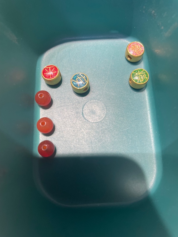                足金a4    加 玛 瑙