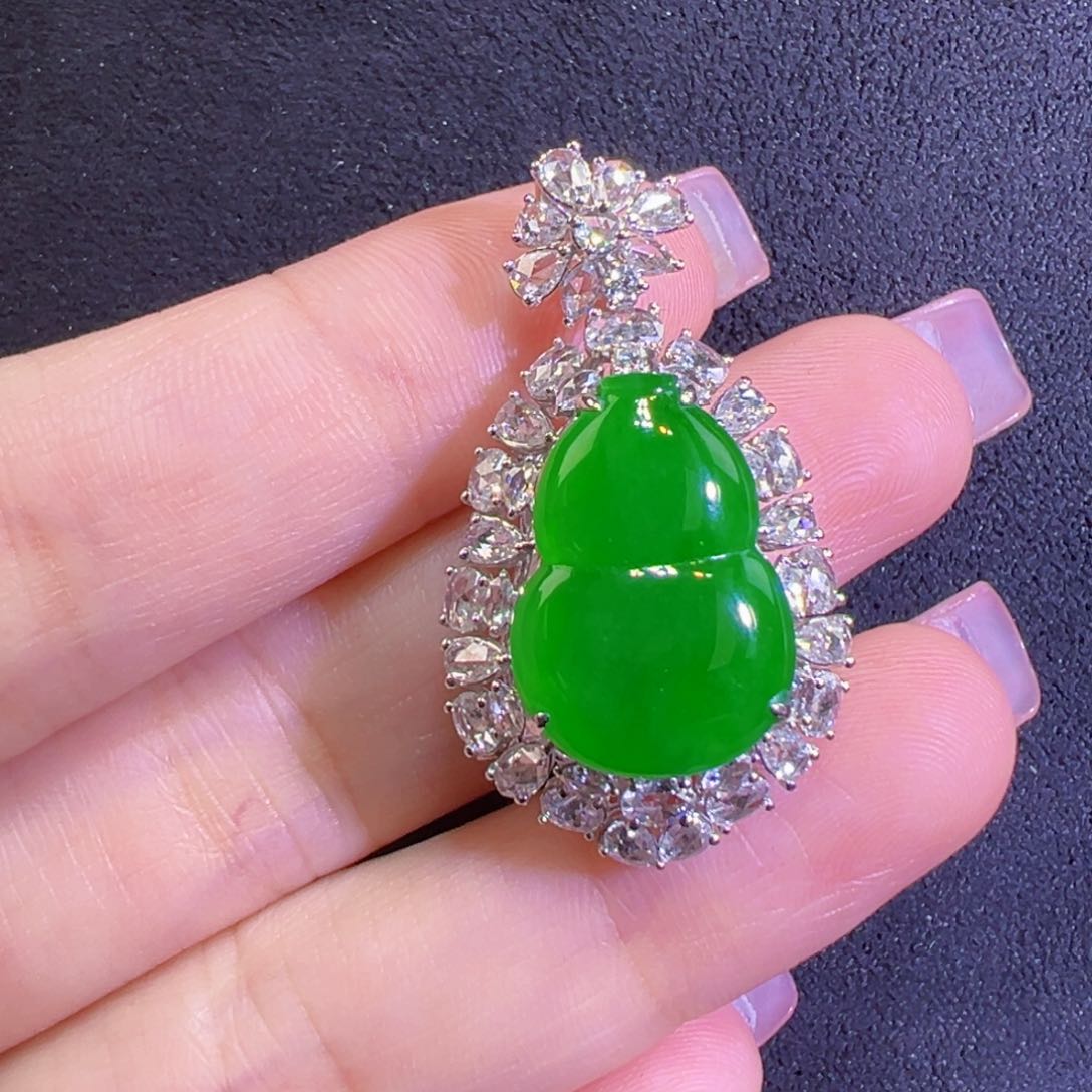 翡翠18K金镶嵌吊坠(不含链)吊坠