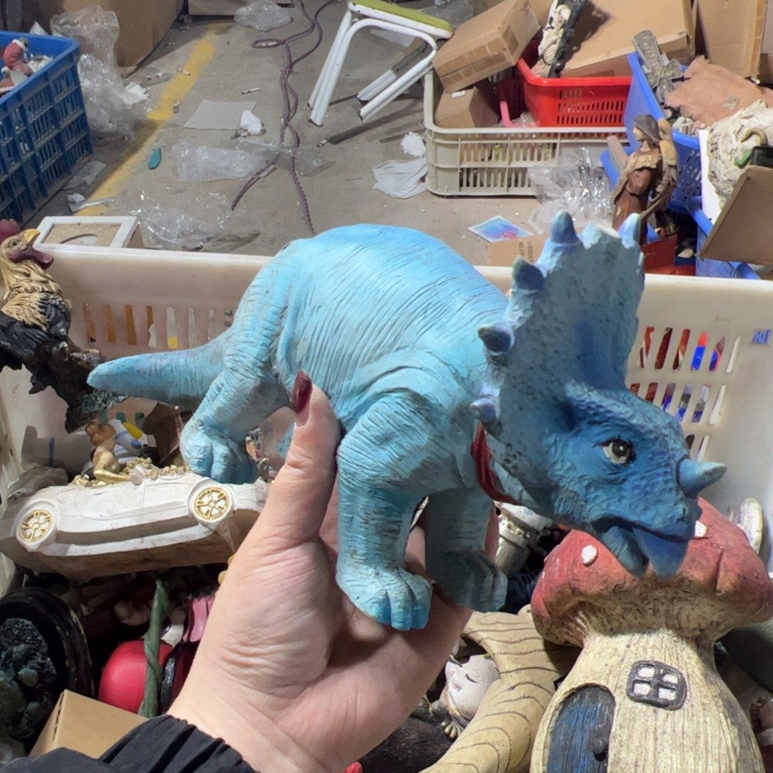 树脂树脂工艺品摆件瑕疵