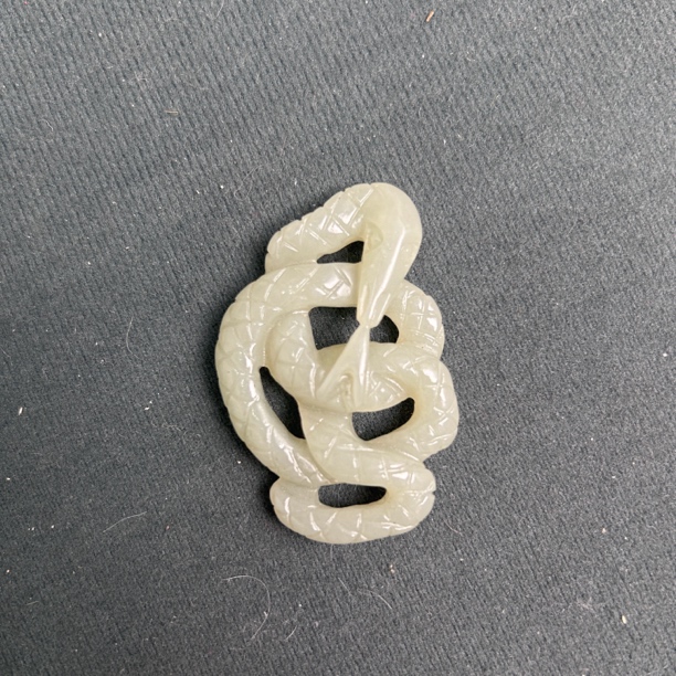 文山居Z和田玉蛇挂件