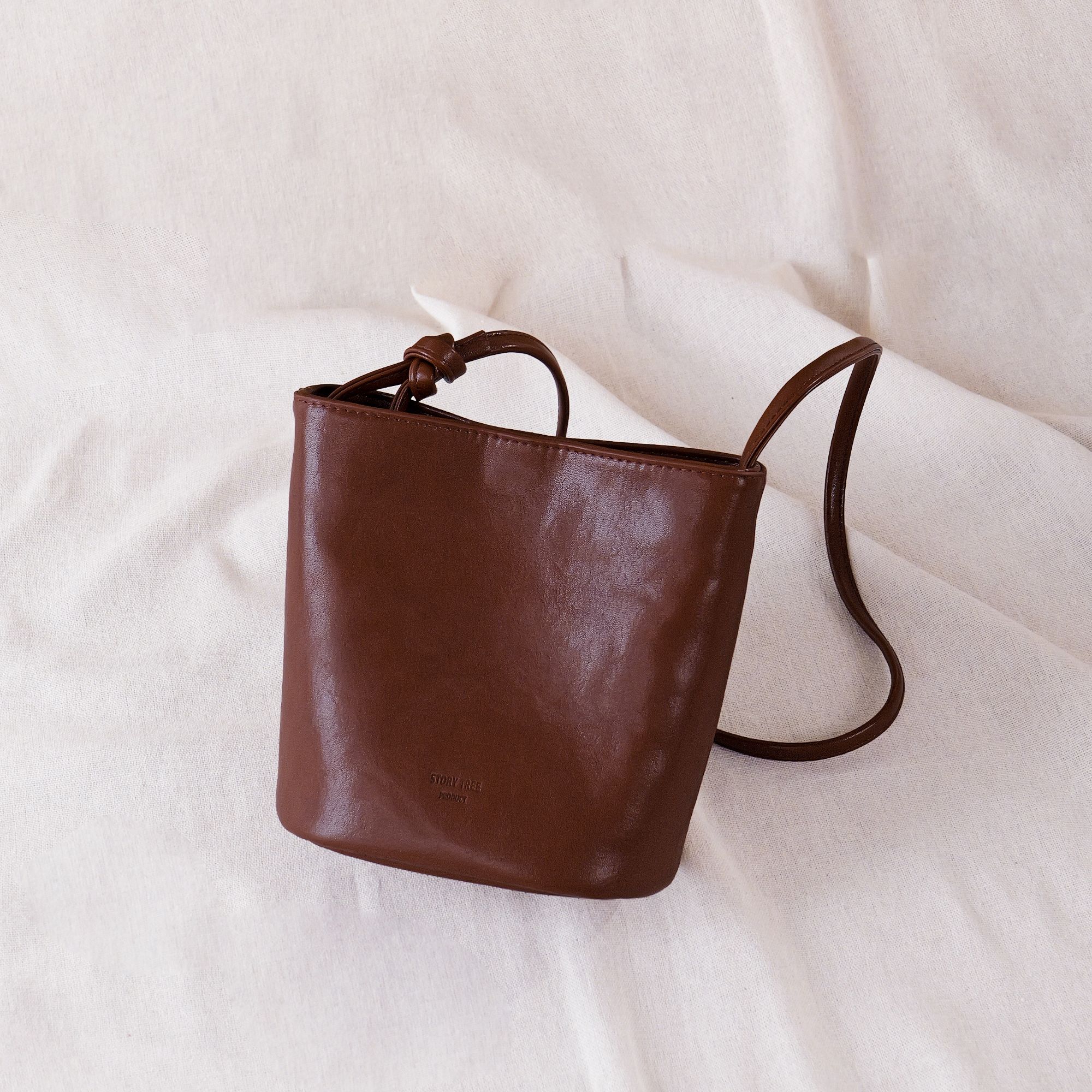 水桶包单根车缝线耐磨复古单肩包女士百搭韩版通勤