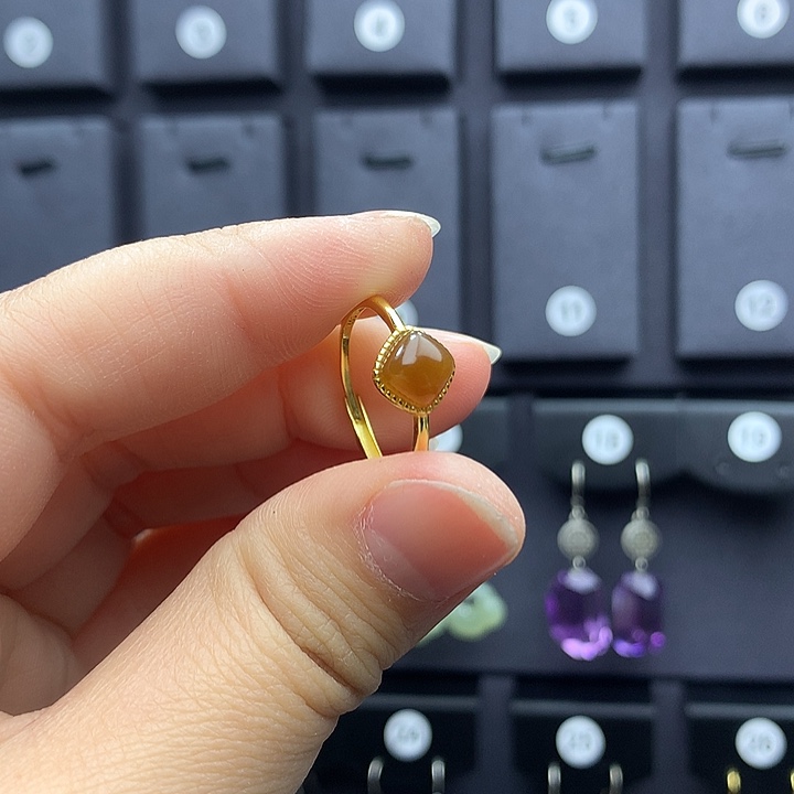 和田玉（糖玉）戒指银S925镶嵌